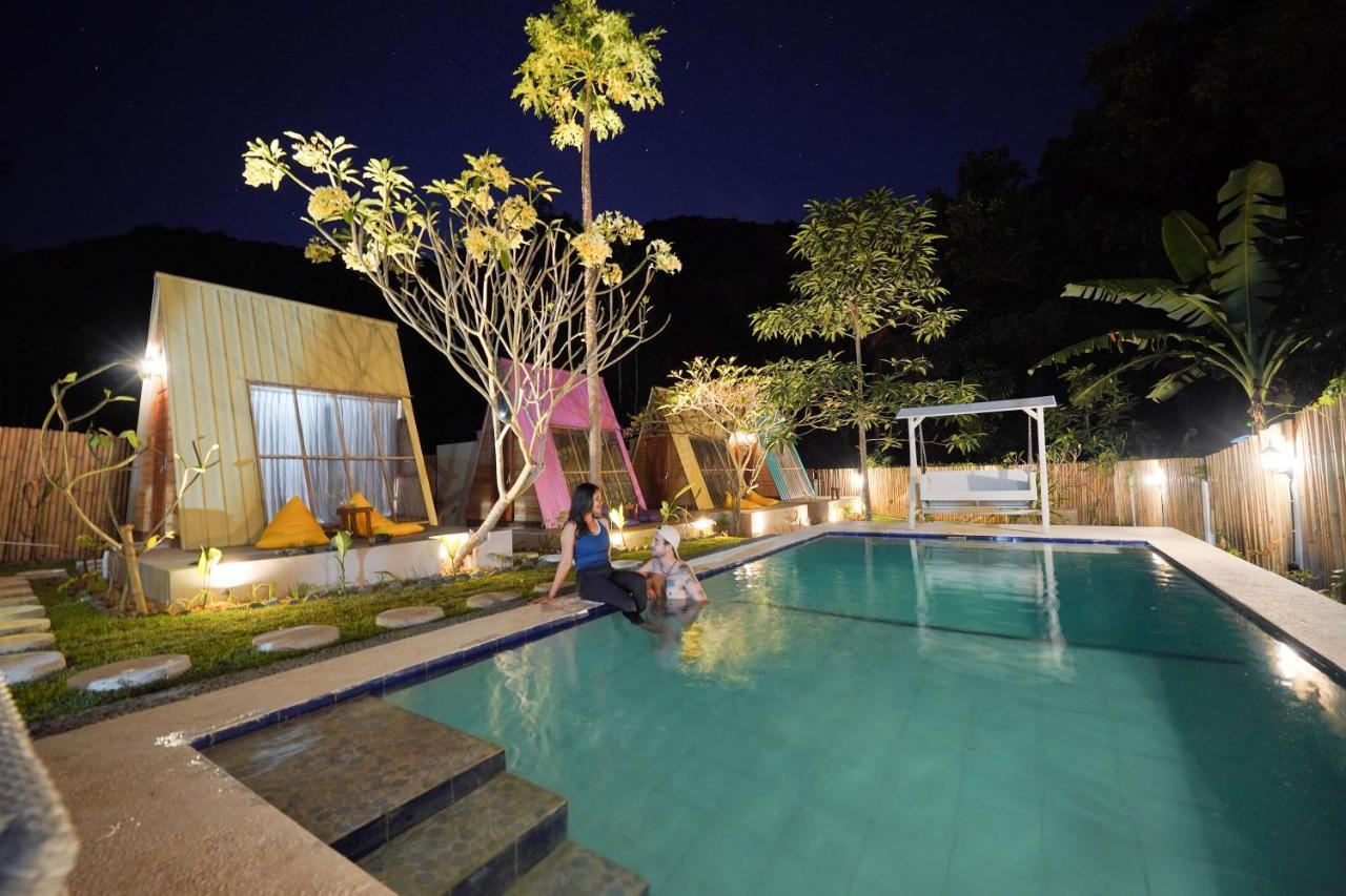 La Vie En Rose Hotel Senggigi Bagian luar foto